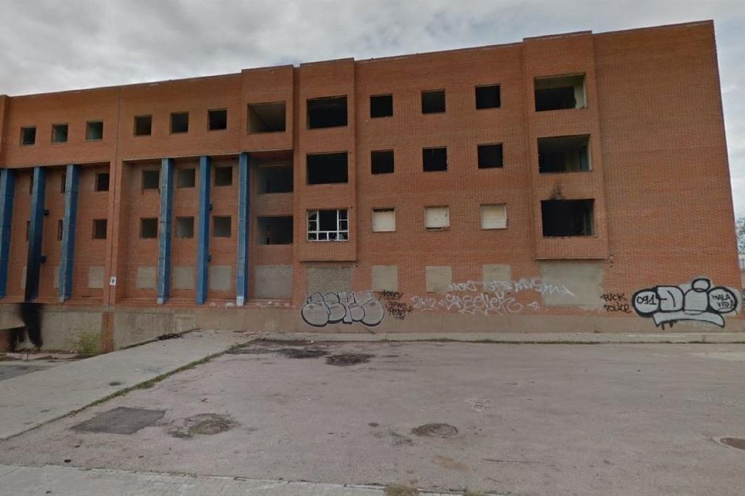 bloque c calle rodano aldea moret