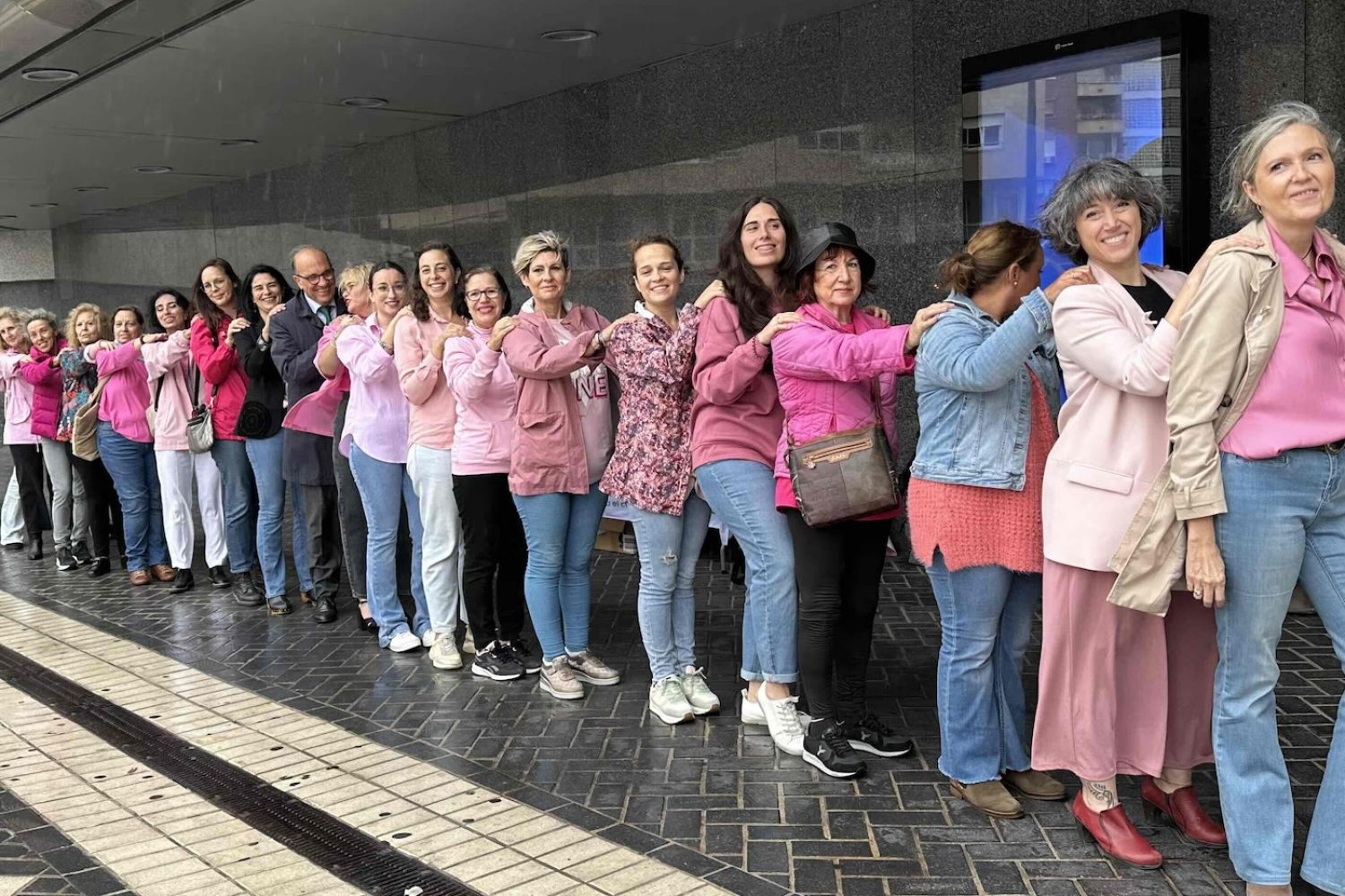 cadena humana cancer mama