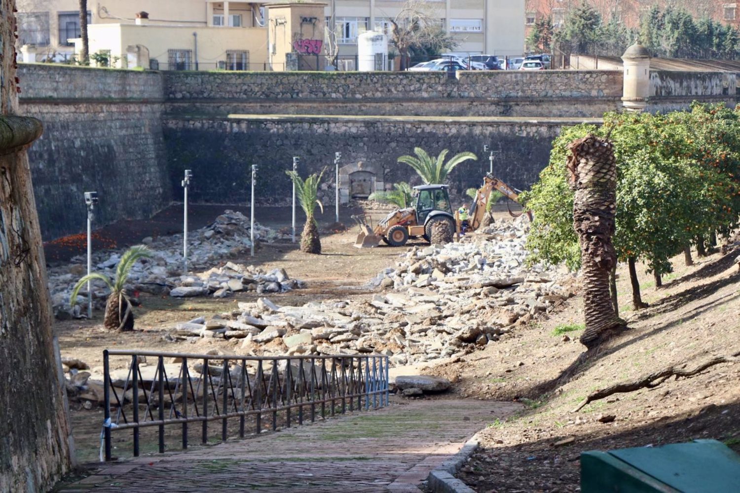 Las obras del carril bici turístico en el entorno fortificado de Badajoz arrancan con 4,4 kilómetros