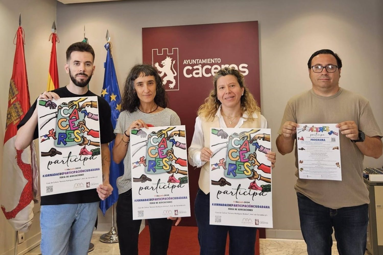 11/06/2024 Presentación de la actividad 'Cáceres participa' que se celebra este sábado
SOCIEDAD AUTONOMÍAS
AYUNTAMIENTO DE CÁCERES
