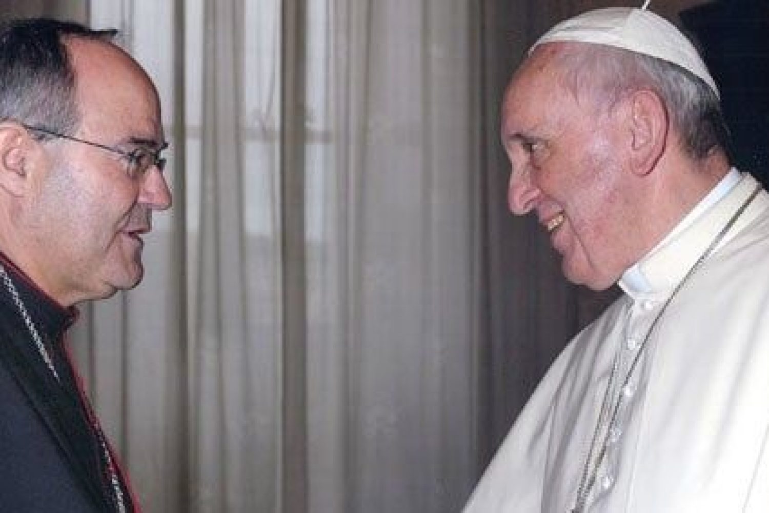 El Papa Francisco con Monseñor Cerro Chaves.
