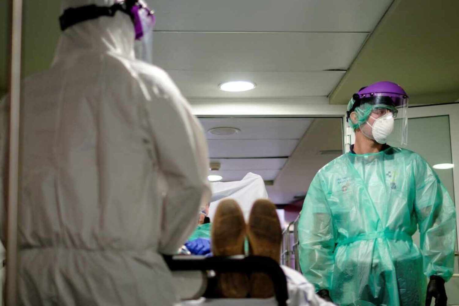 Enfermos de coronavirus en la UMI del Hospital Universitario Insular de Gran Canaria