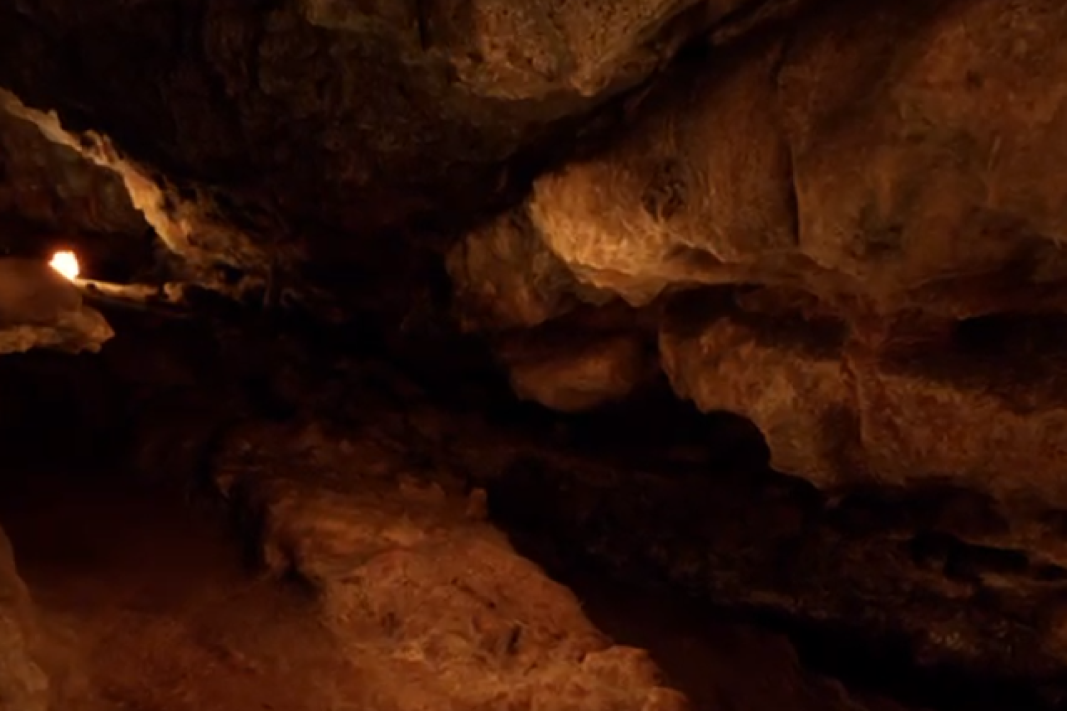 cueva maltravieso