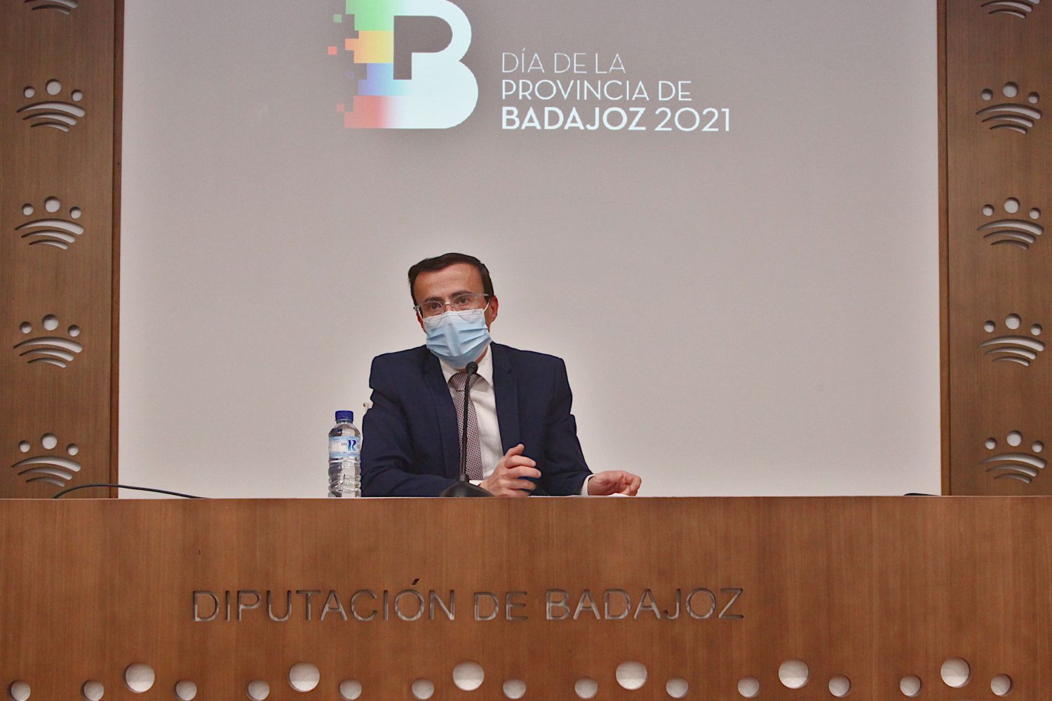 fotos rueda Presentacion   IV Dia de la Provincia porMiguel Angel Gallardo presidente Diputacion de Badajoz
Diputacion de Badajoz ,Fotografo Santiago Rodriguez Casado