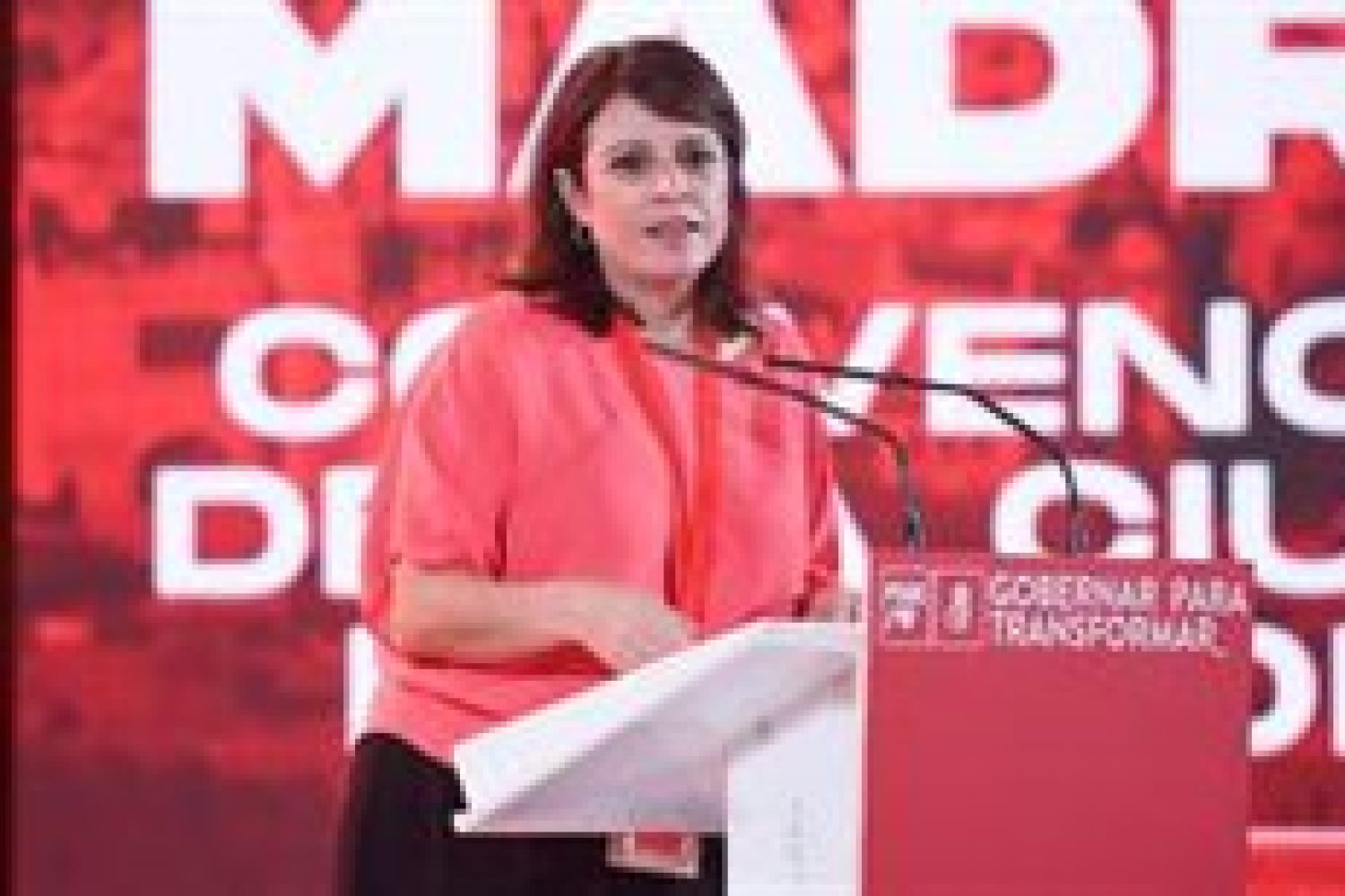 Dimite la vicesecretaria general del PSOE Adriana Lastra que aduce motivos personales y una larga baja laboral