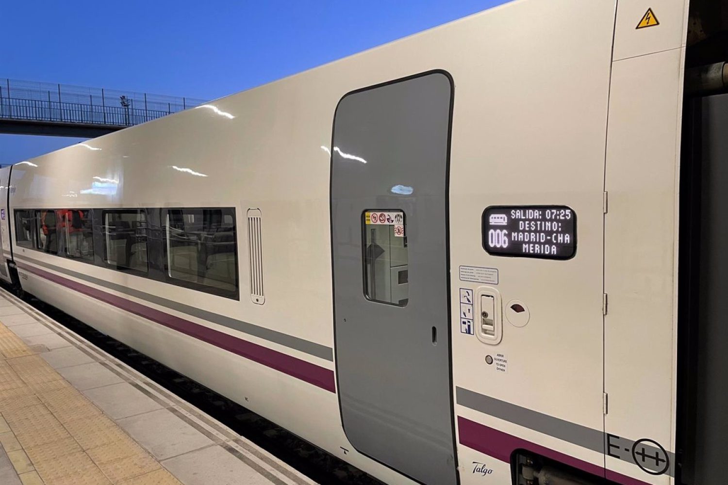 El Ministerio de Transportes refuerza la monitorización del servicio ferroviario extremeño para "minimizar incidencias"