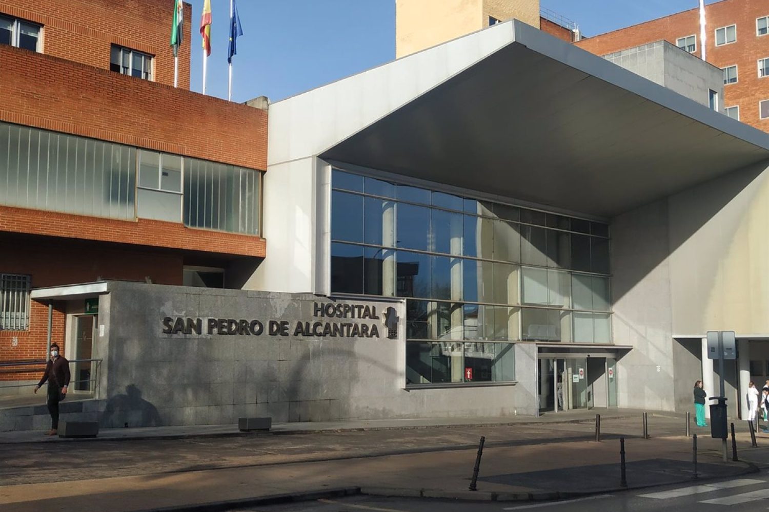 El SES diagnostica tres nuevos casos de legionela en Cáceres y comunica dos fallecidos