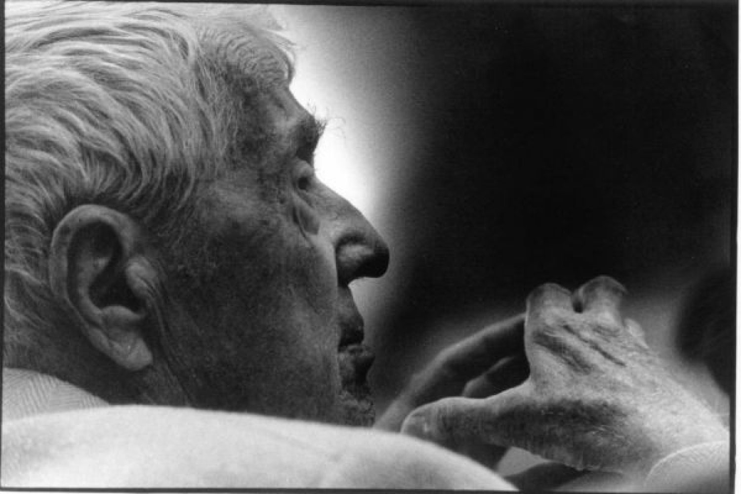 En defensa de Paul Bowles ante las acusaciones de Mohammed Mrabet