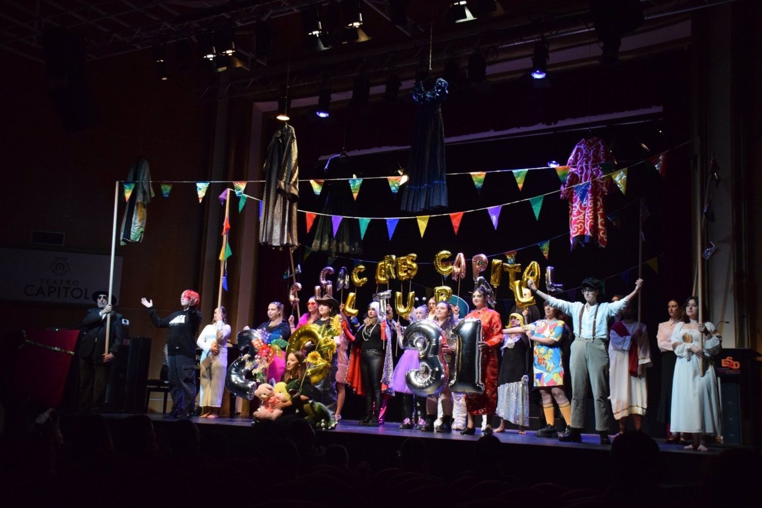 Gala de inicio de curso de la ESAD de Extremadura.

La Escuela Superior de Arte Dramático (ESAD) de Extremadura ha iniciado un nuevo curso con un total de 99 alumnos matriculados en las dos enseñanzas que se imparten en el centro ubicado en Cáceres: Dirección de Escena y Dramaturgia e Interpretación.
