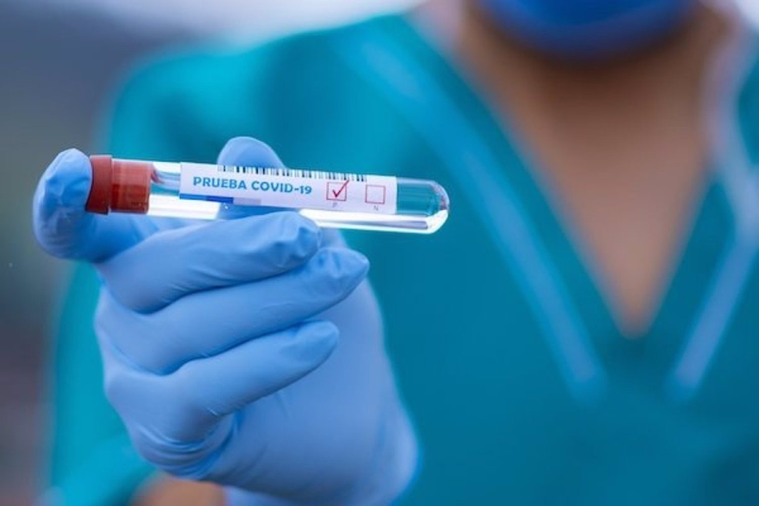 Extremadura registra 254 nuevos casos y los ingresos en los hospitales bajan hasta los 70 pacientes