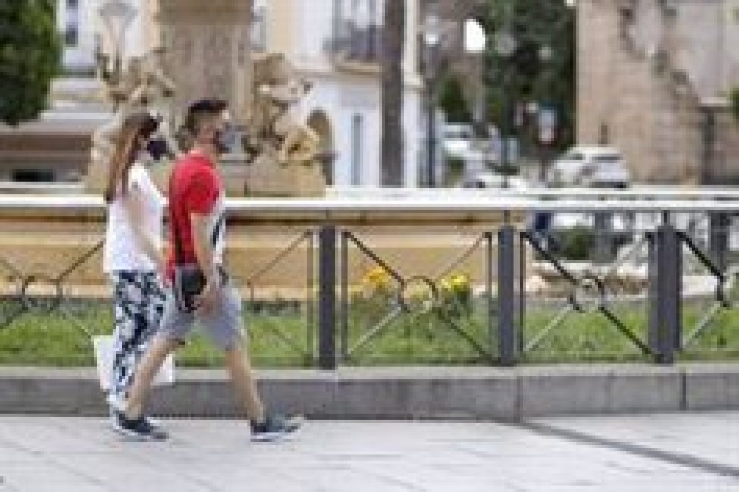 Extremadura registra una "bajada intensa" de la incidencia acumulada y de los hospitalizados