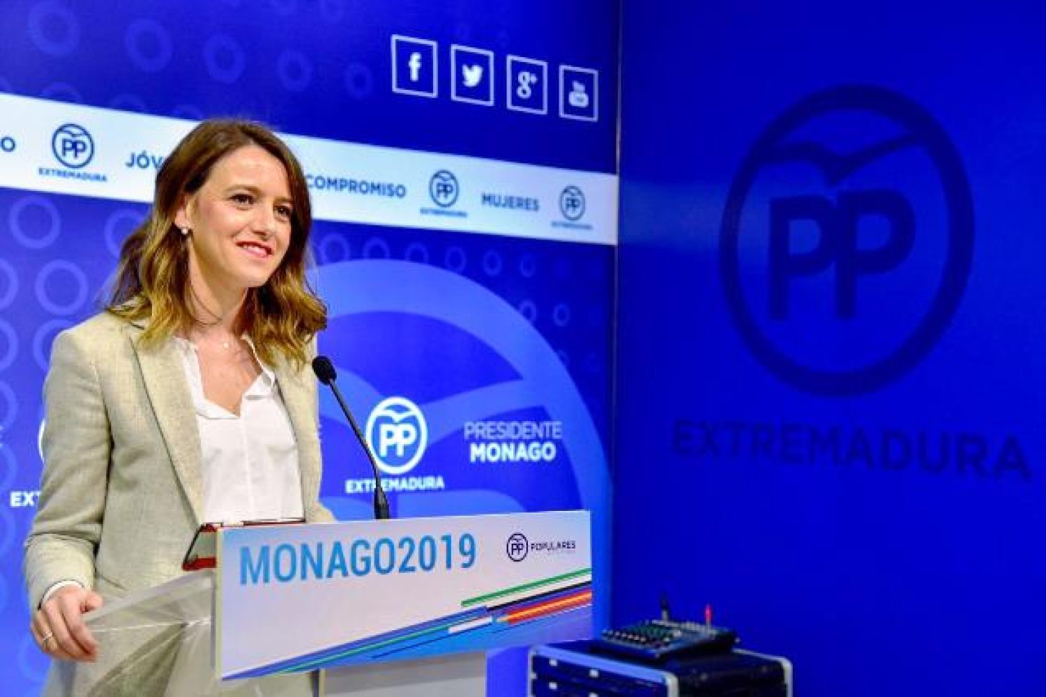 Gema Cortés, PP.