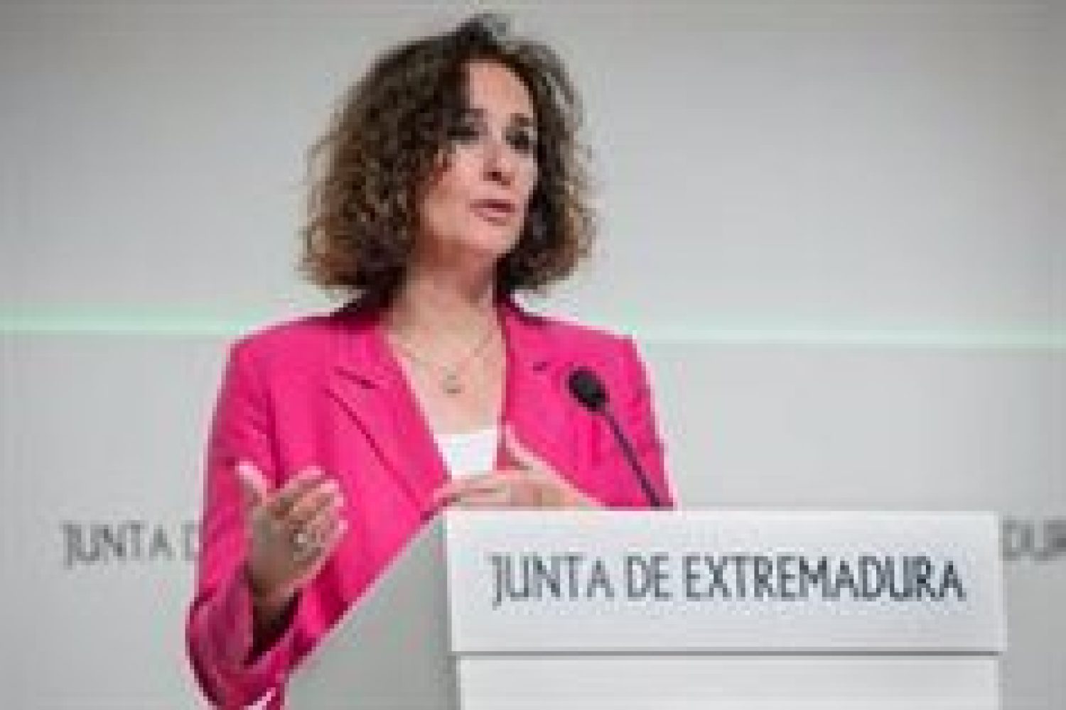Iberdrola pone en marcha en Extremadura la planta fotovoltaica más grande de Europa