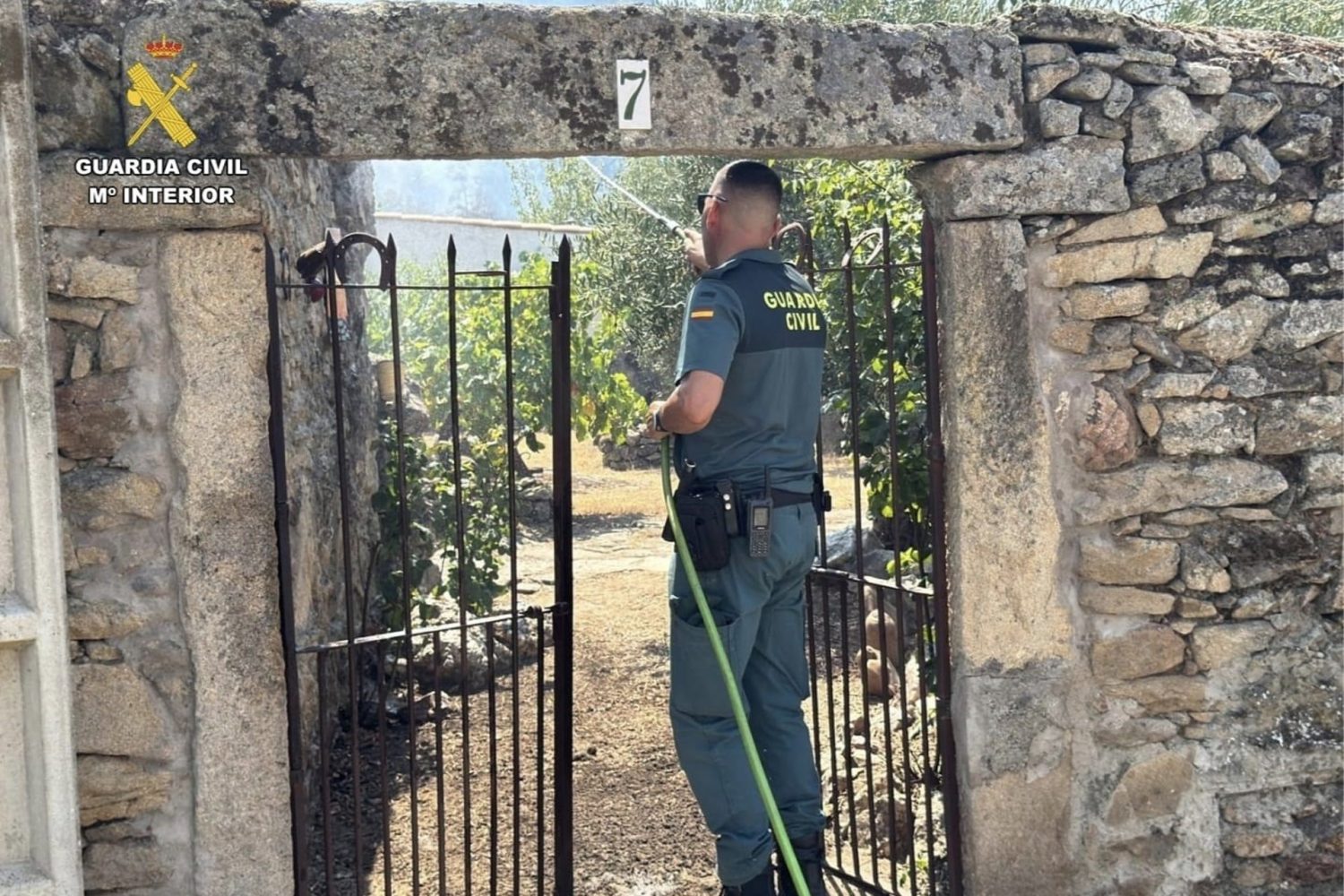 Sucesos.- La Guardia Civil empieza a multar las desobediencias de ciudadanos que no atienden la orden de evacuación