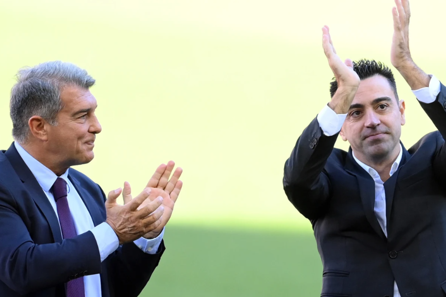 laporta y xavi hernandez