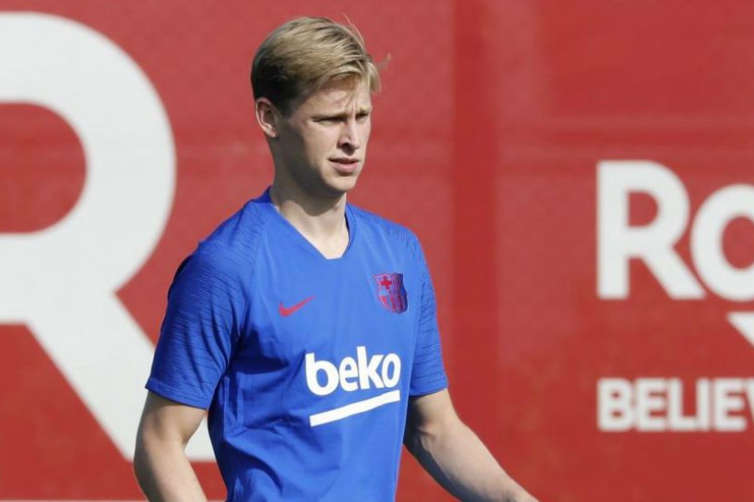 "¿Los compañeros? Si tengo que decir uno, digo Busquets"