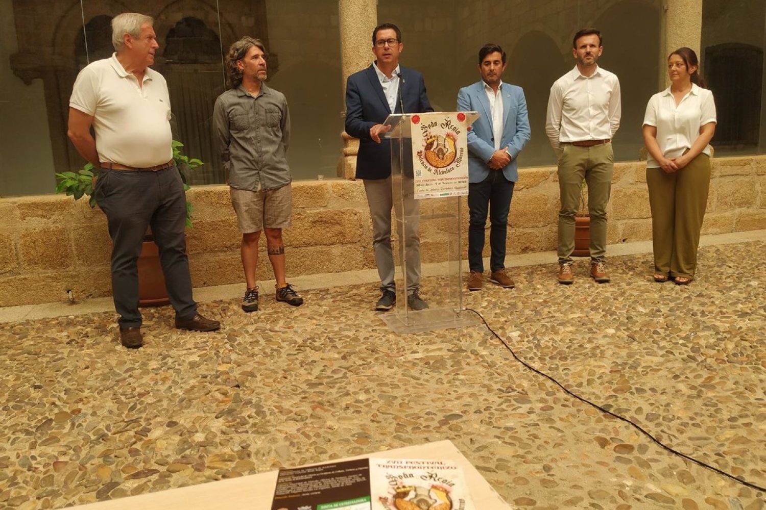 Más de 250 personas de Valencia de Alcántara y Marvão participan en la recreación de la Boda Regia