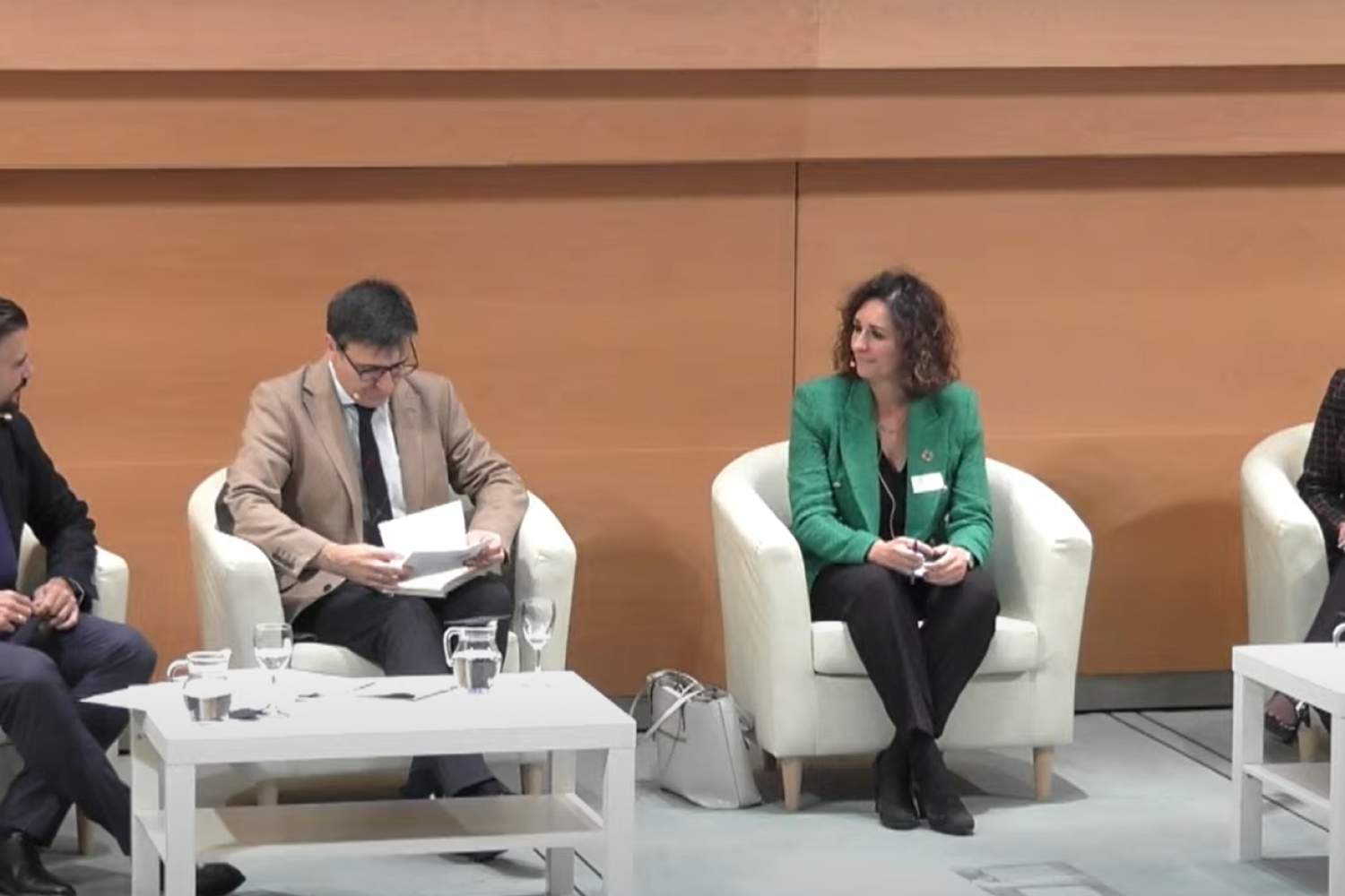 mesa redonda 1