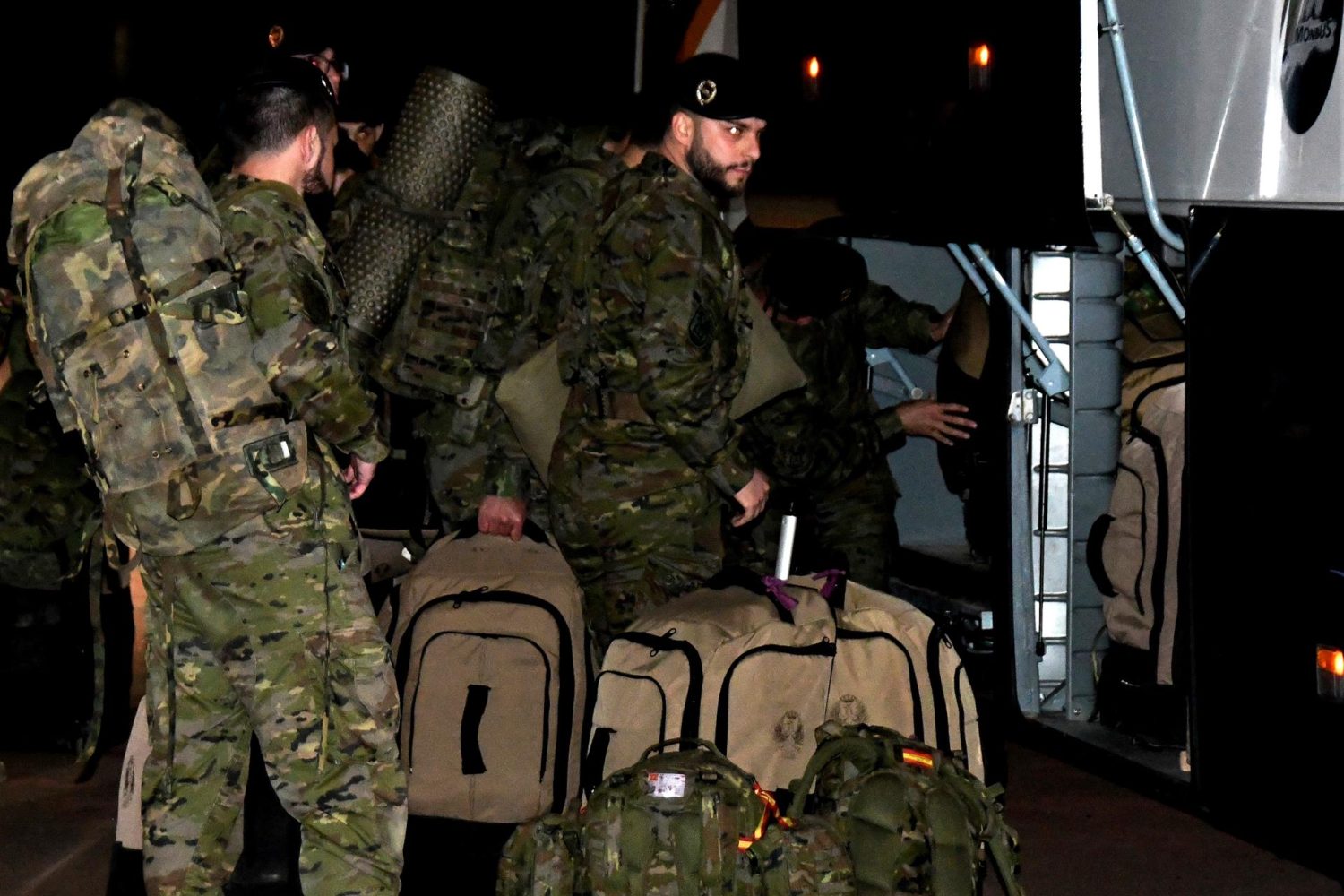 militares