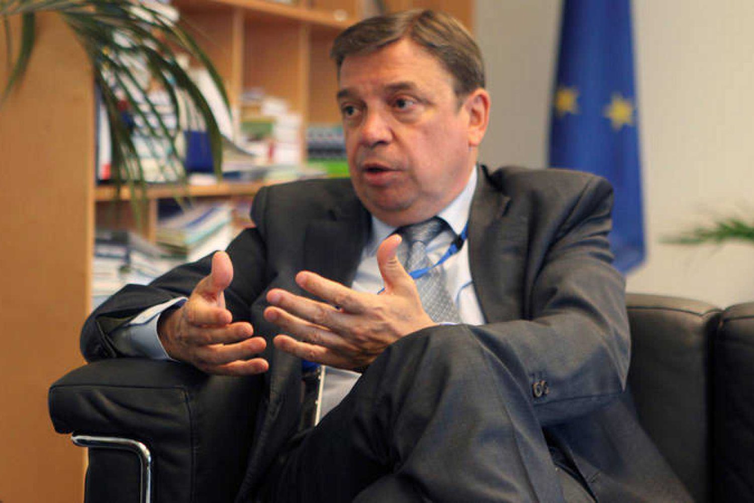 Ministro Planas.