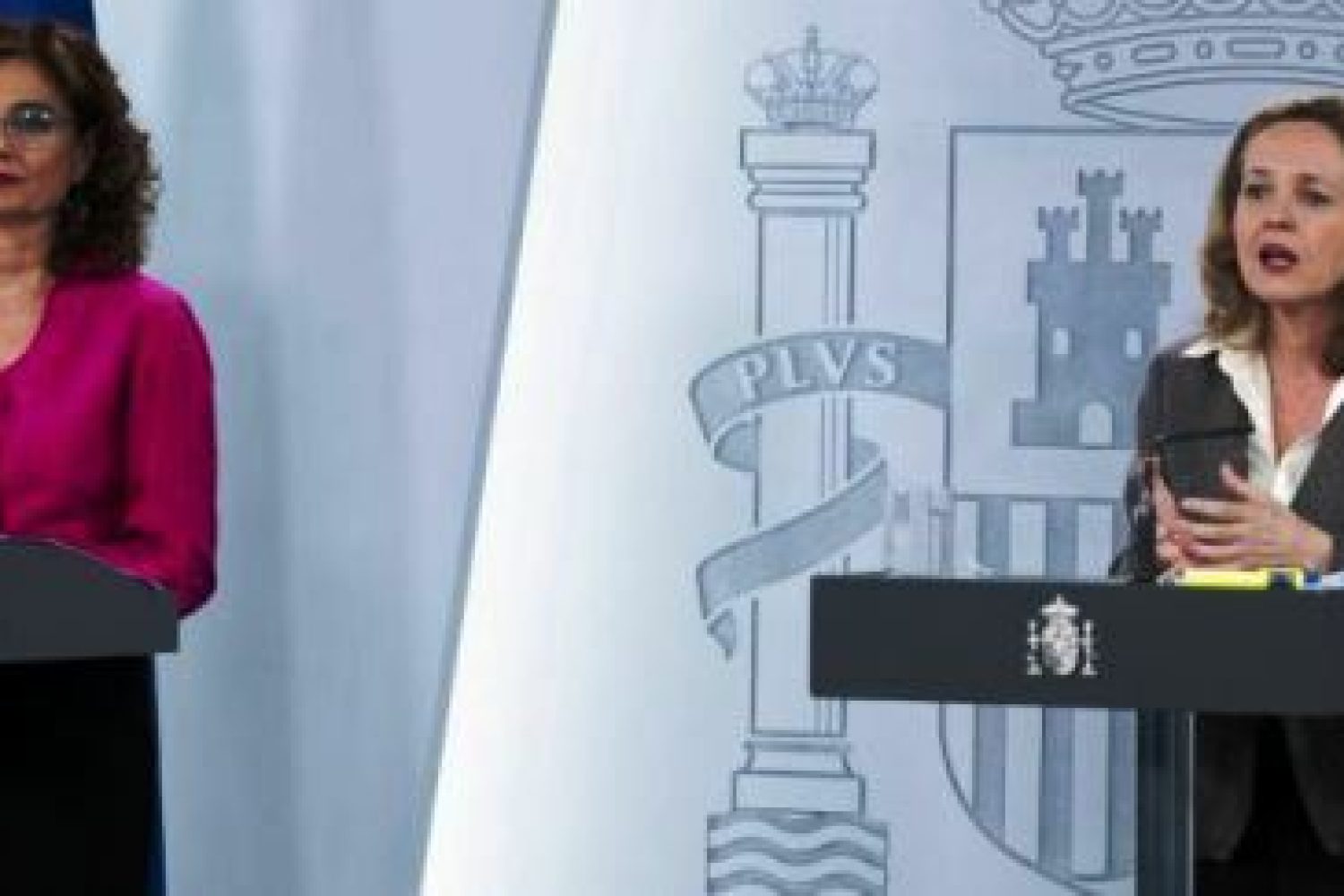 De izda a dcha, Montero y Calviño