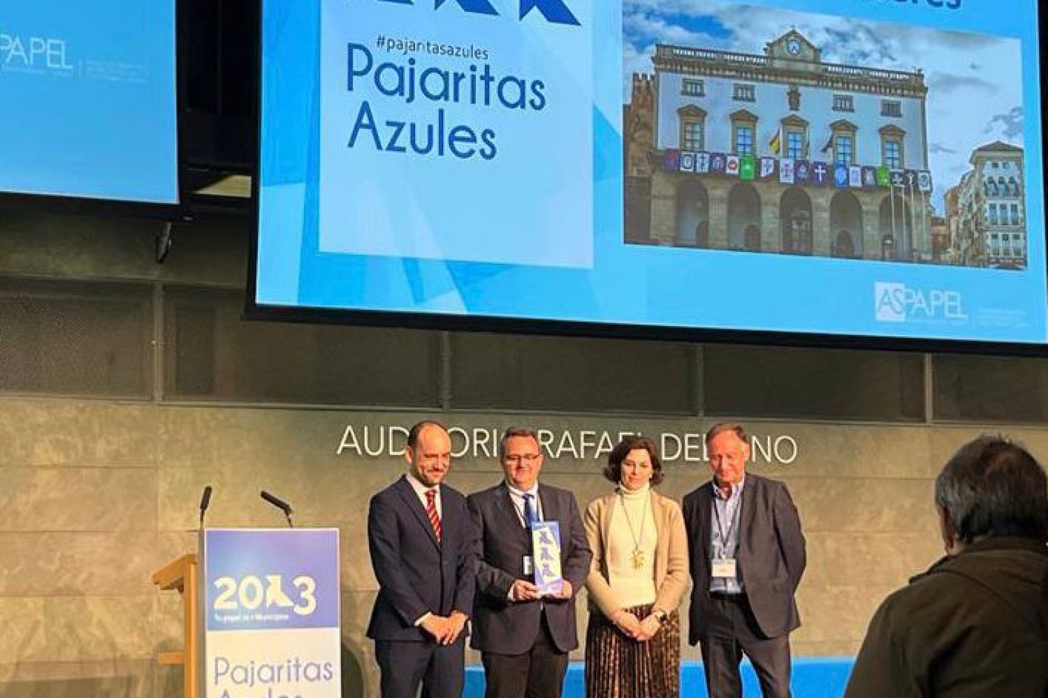 pajaritas azules cc