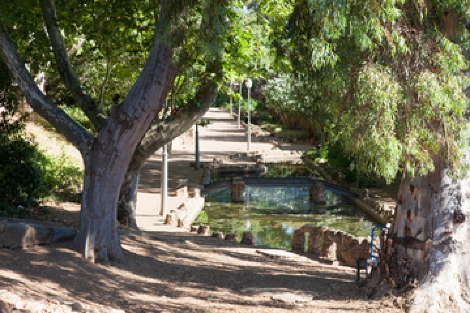 parque-de-la-legion-en-badajoz-5_xs