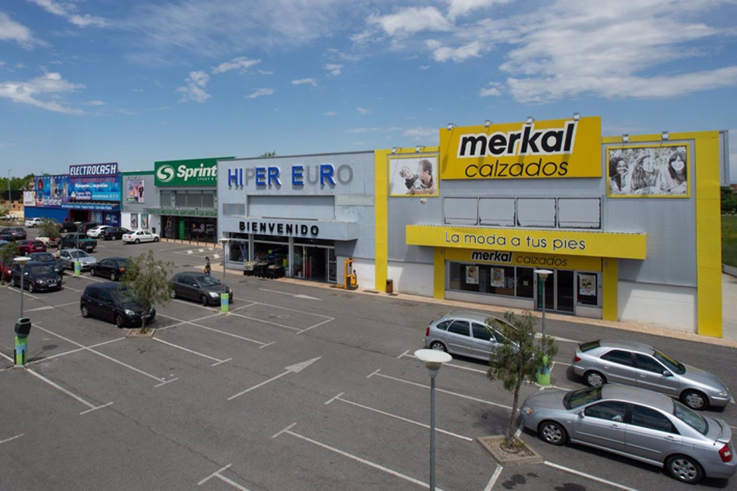 Castellana Properties vende el parque comercial Mejostilla de Cáceres a Iroko Zen por 9 millones de euros