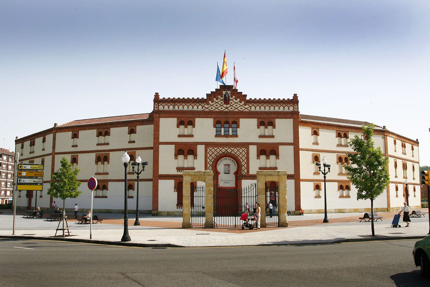plaza-de-toros-de-el-bibio-gijon