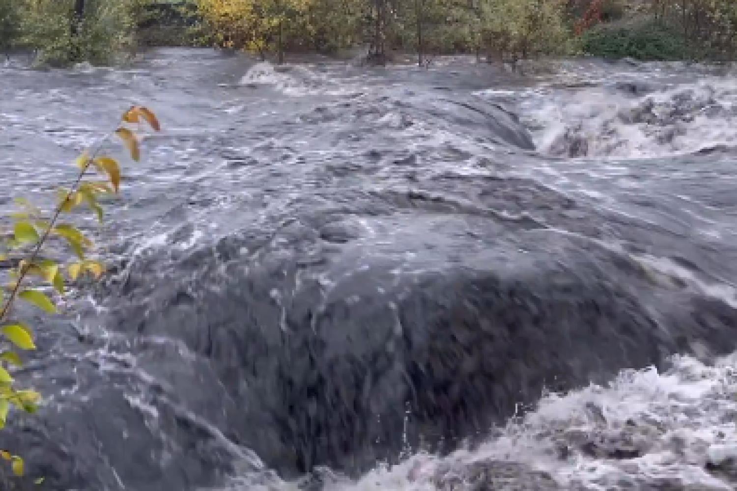 Rio Jerte a su paso por Navaconcejo