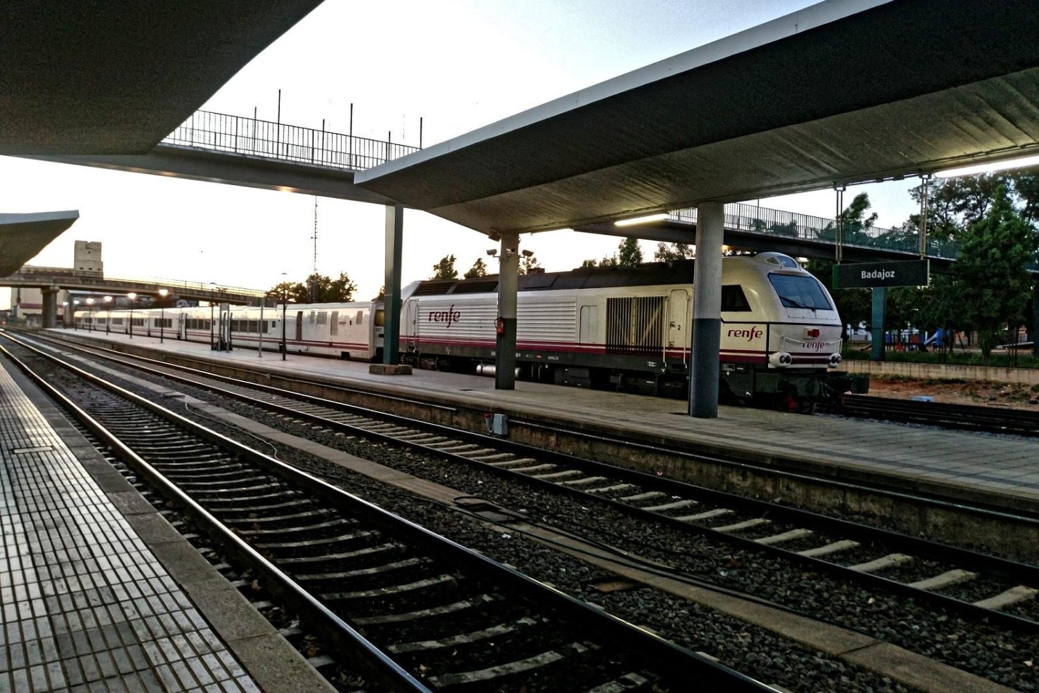tren
