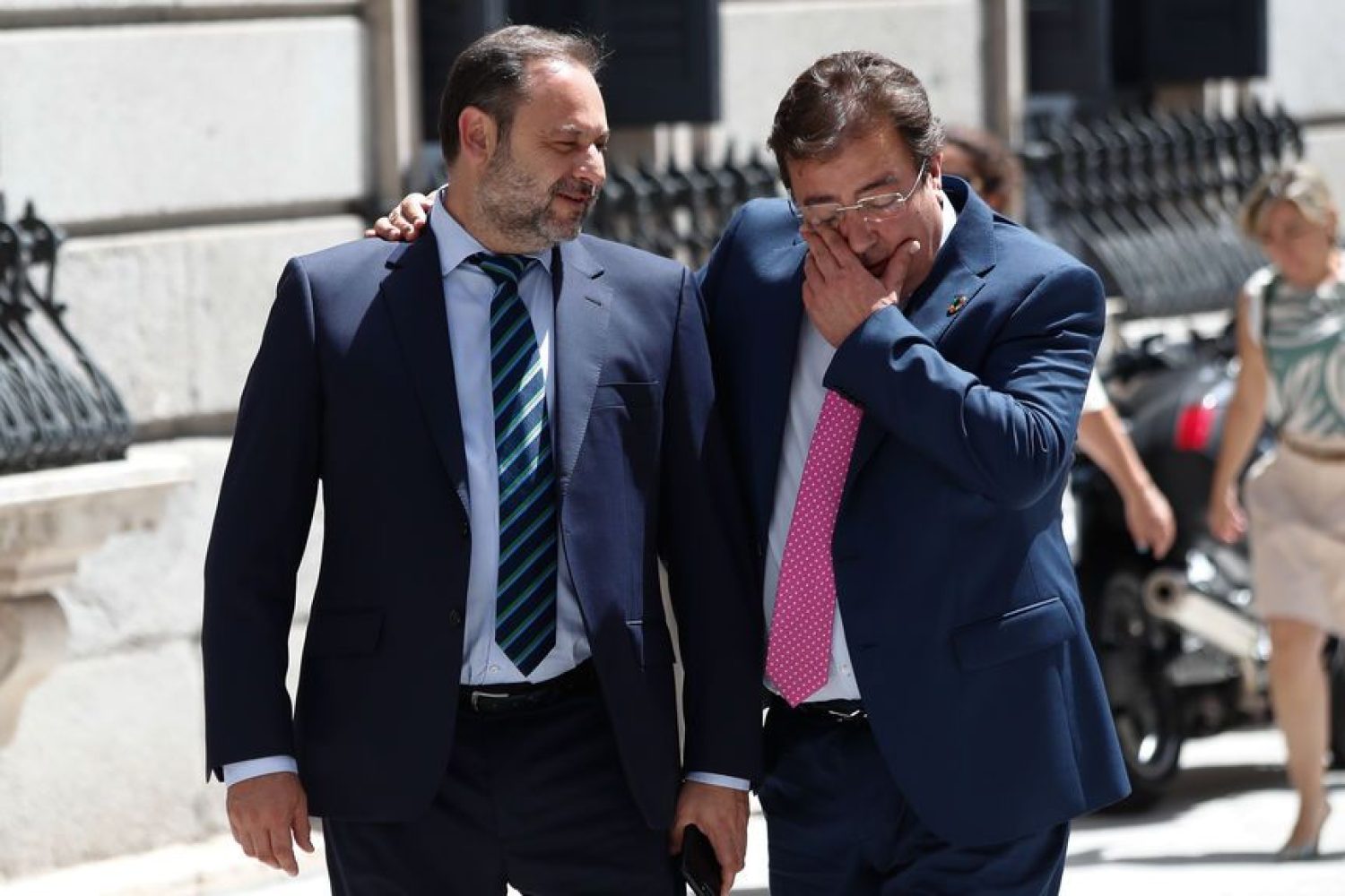 vara y abalos