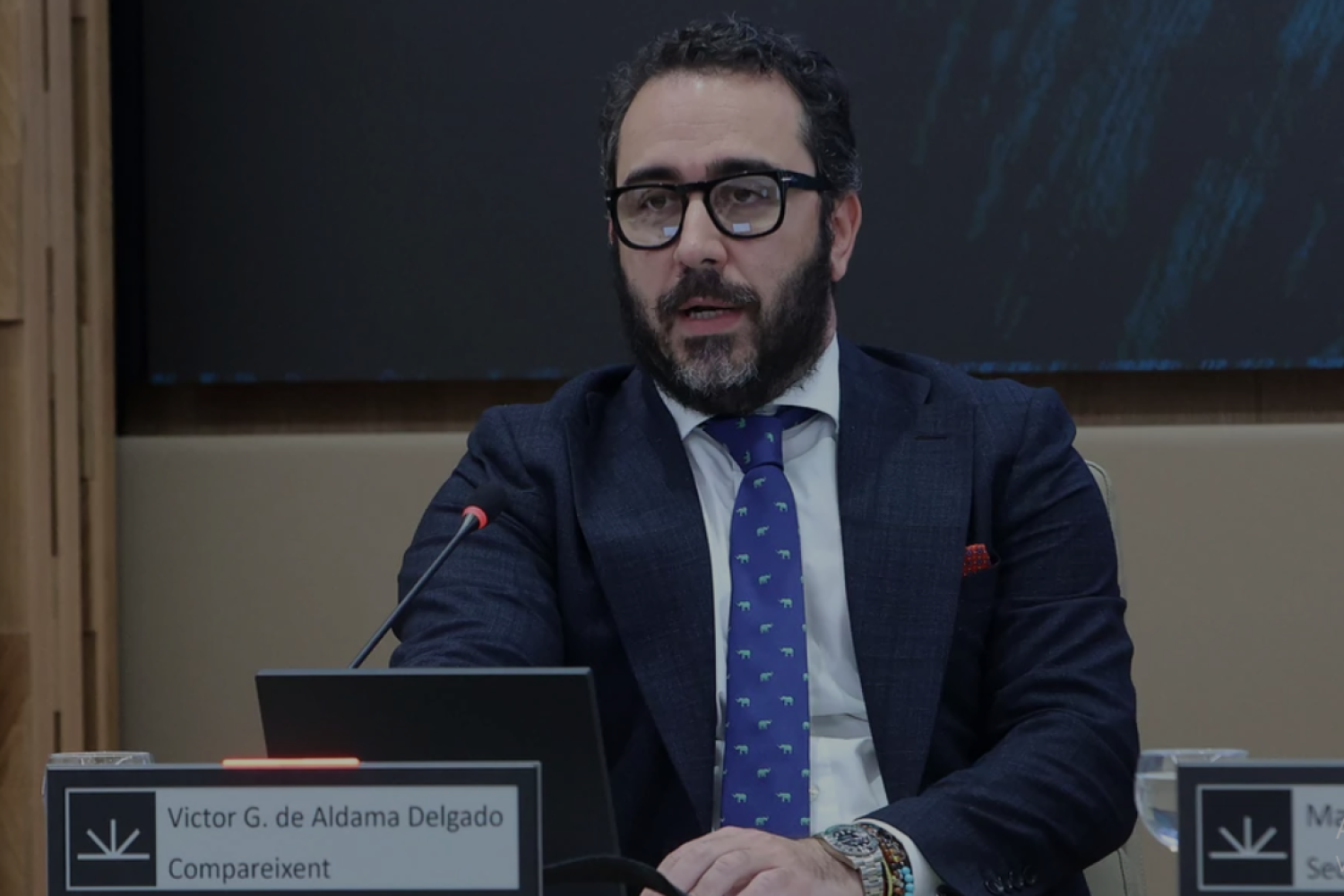 Víctor de Aldana.