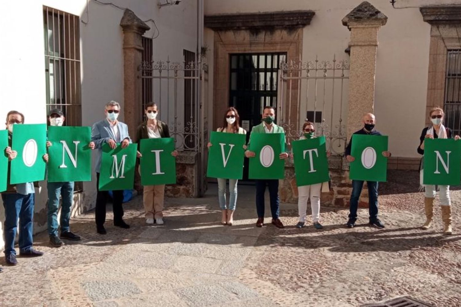 vox caceres