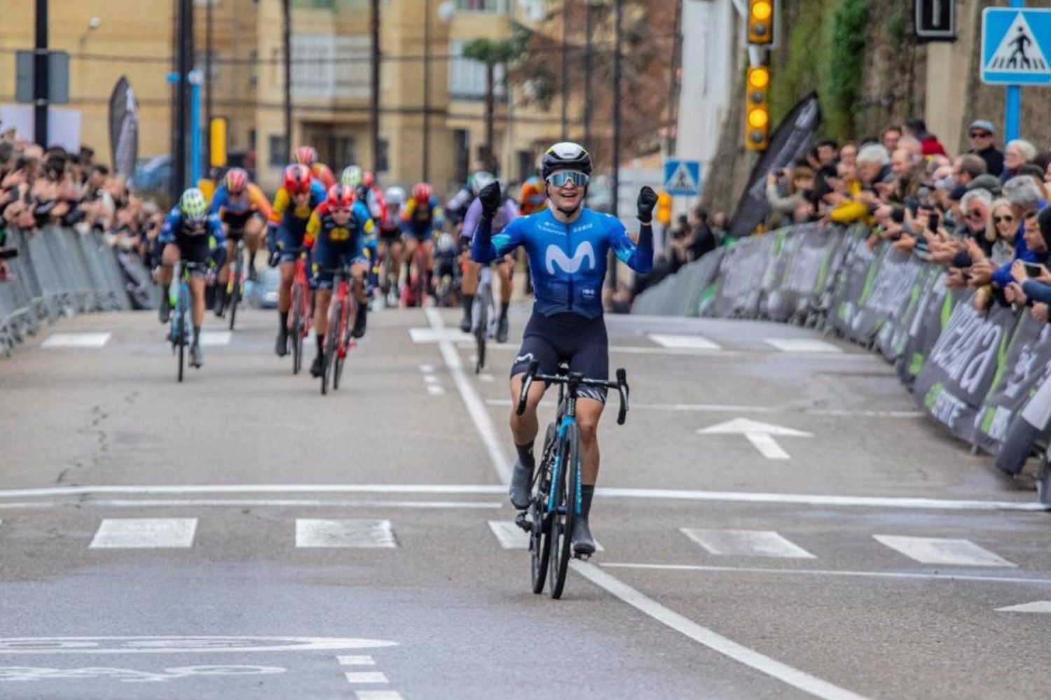 Fitur.- La Vuelta Ciclista a Extremadura recorrerá en marzo la región con 32 equipos de categoría masculina y femenina